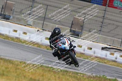 media/Apr-23-2022-Fastrack Riders (Sat) [[cb2d6ae73d]]/LEVEL 3/1215PM TURN 9/